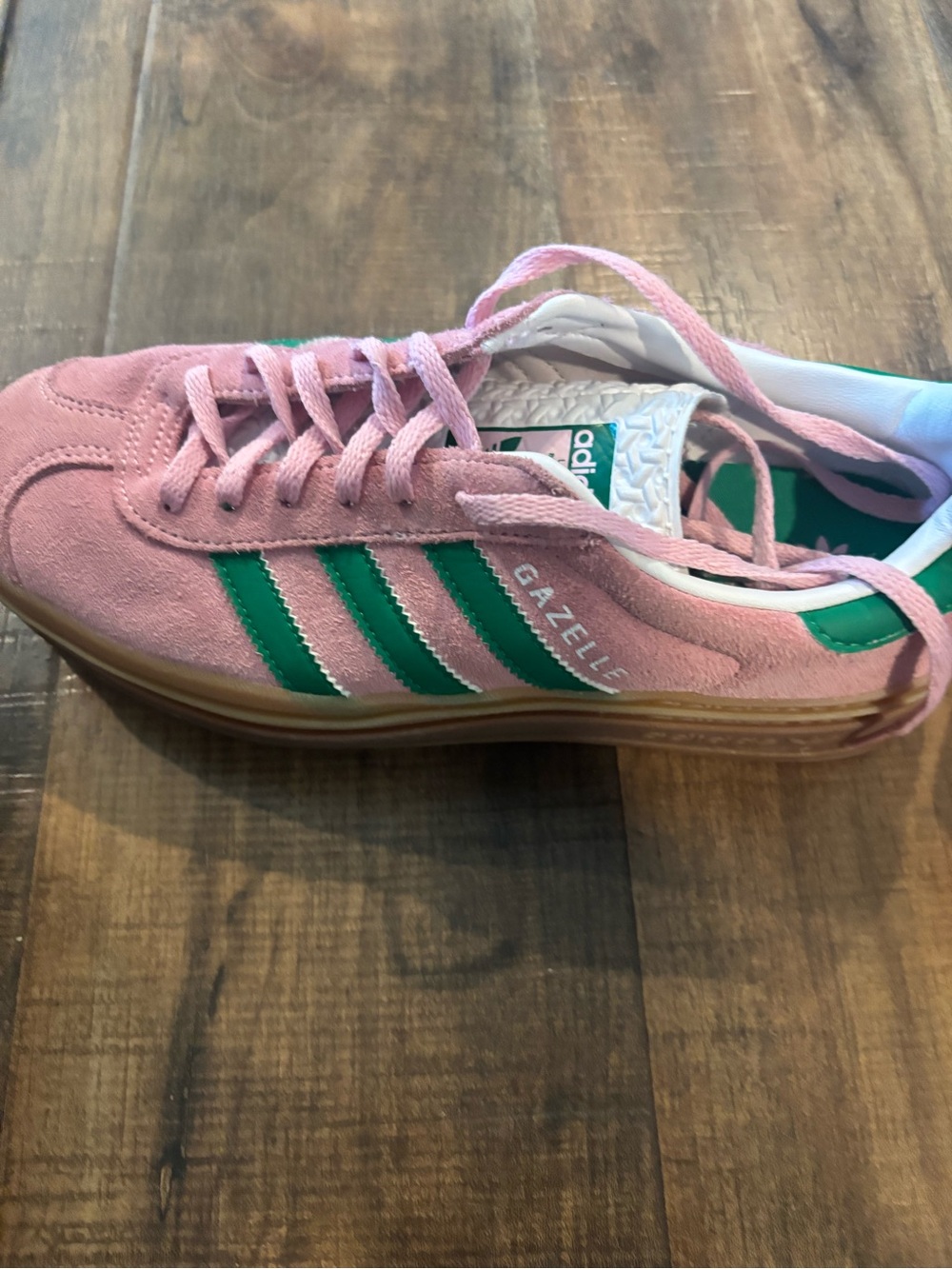 adidas Pink Suede Sneakers with Green Stripes - Picture 4 of 4
